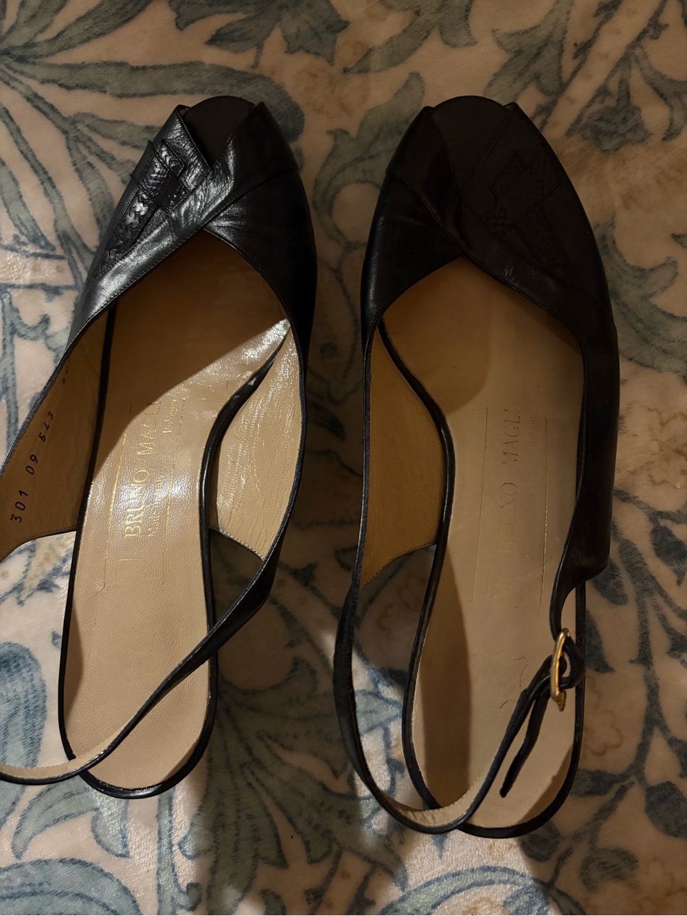 Bruno Magli navy heels